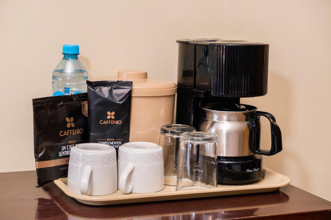 El Camino Hotel & Suites Heroica Caborca 外观 照片
